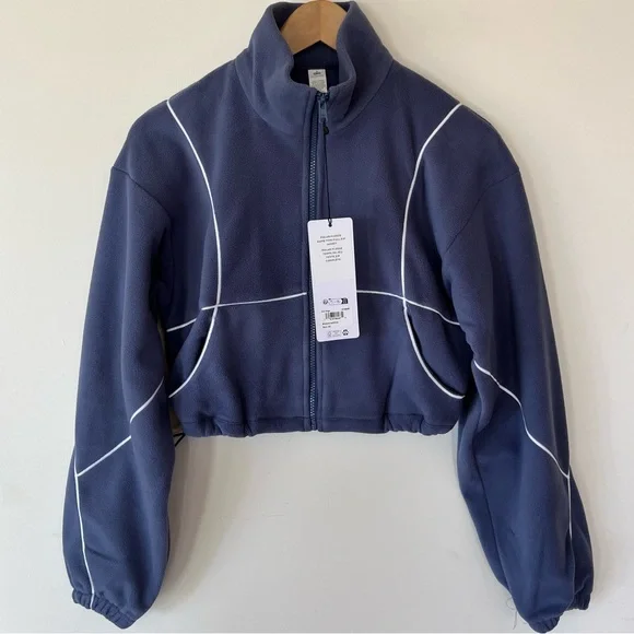 NWT ALO Yoga Polar Fleece Game Time Full-Zip Jacket Size XS Cropped Blue/White - Picture 3 of 12